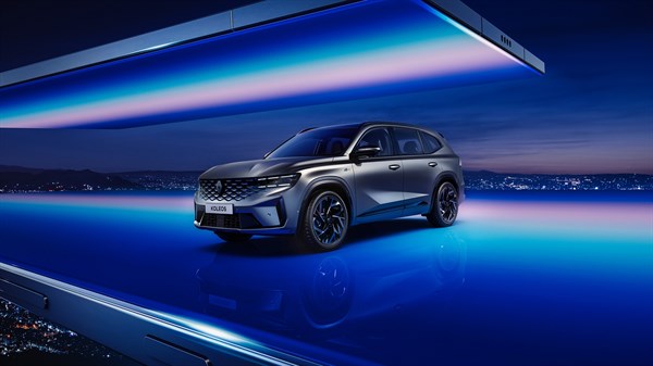 Renault Koleos full hybrid E-Tech - dynamic style